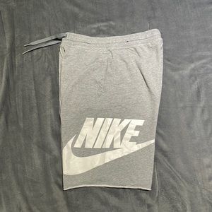 Nike sweatshorts